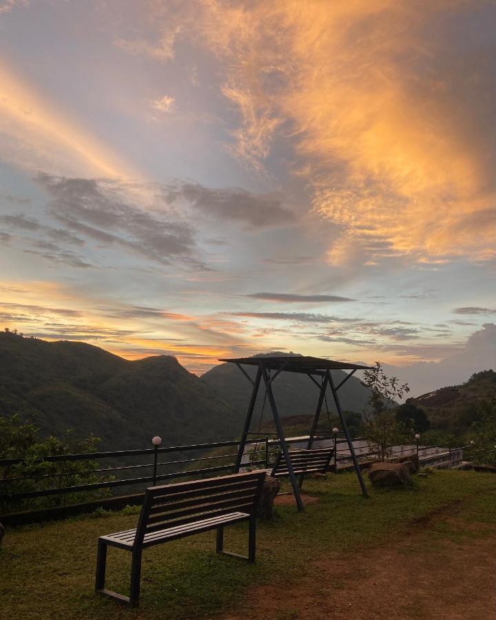 Hotel Hill Monk - Whispering Mist Vagamon Esterno foto